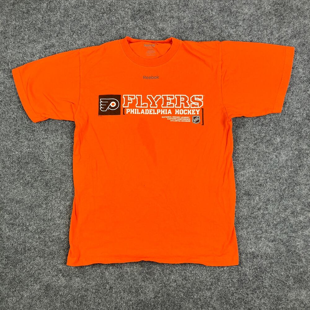 Reebok T-Shirt Mens Medium Orange Philadelphia Flyers NHL Graphic Short Sleeve‎